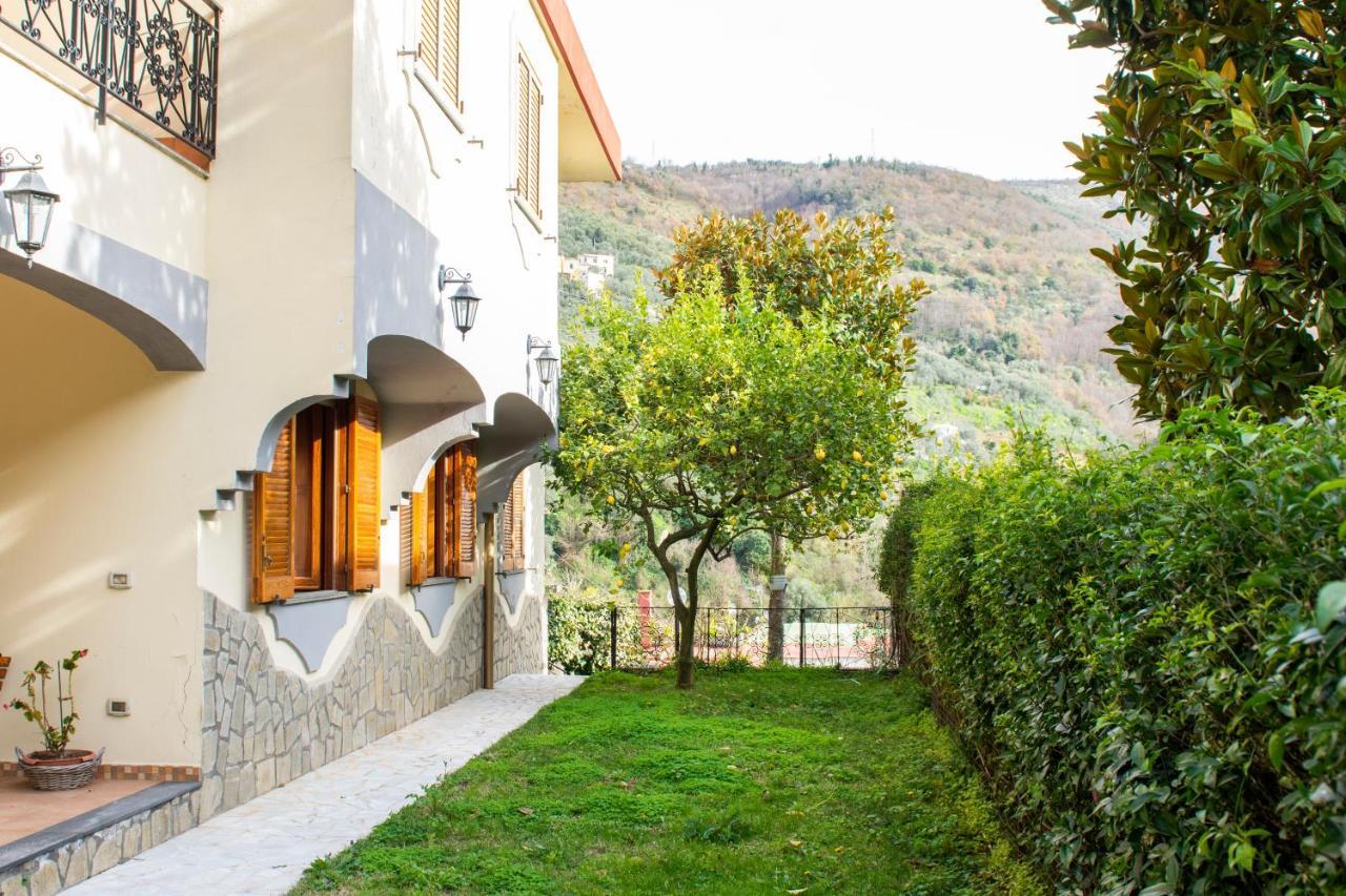 Villa Dei Fiori - Exclusive Villa With Garden In Sorrento Coast Vico Equense Exterior photo