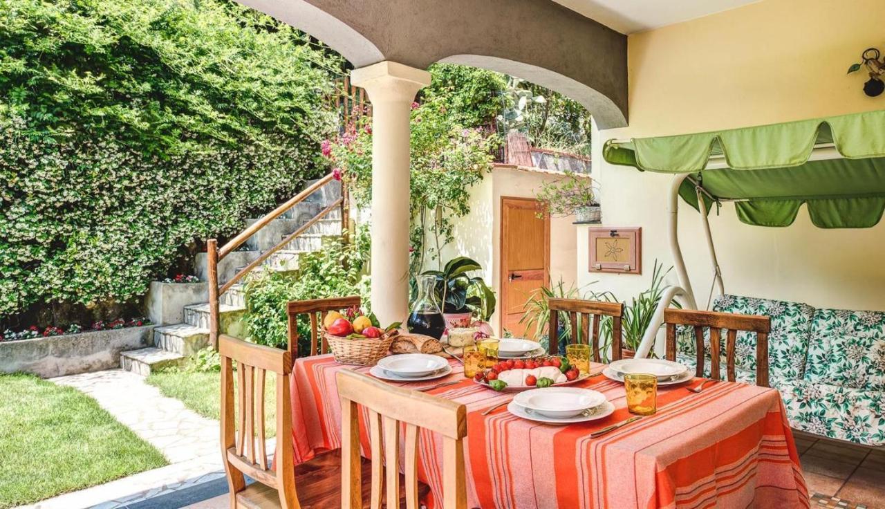 Villa Dei Fiori - Exclusive Villa With Garden In Sorrento Coast Vico Equense Exterior photo